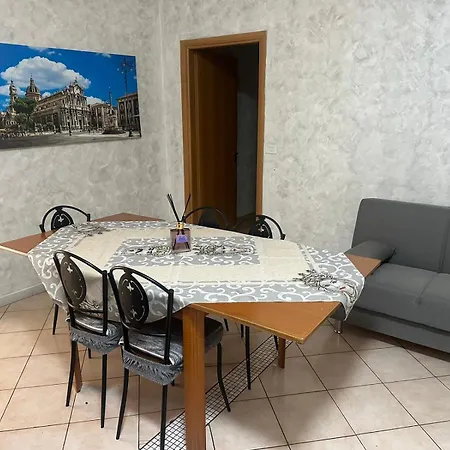 Lägenhet Missori 1 *