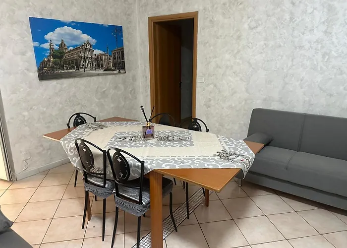 Lägenhet Missori 1 *